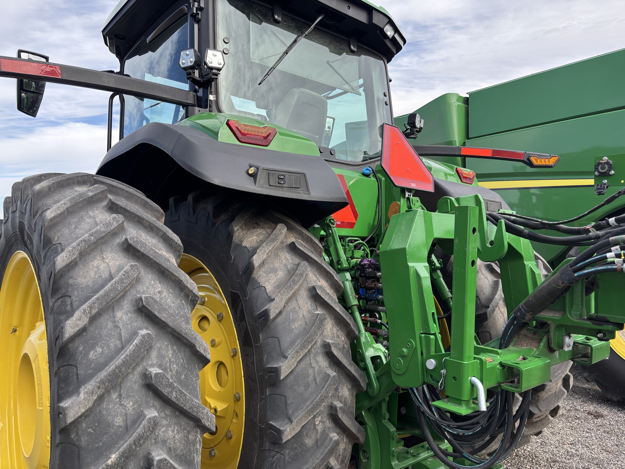  2024 John Deere 8R 310 at Heritage Tractor in Galesburg, IL