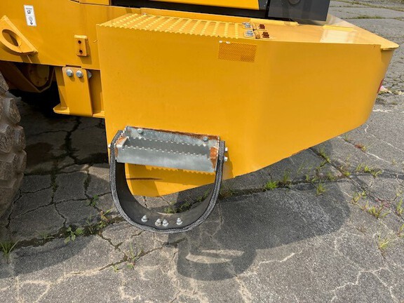 2023 John Deere 544 G