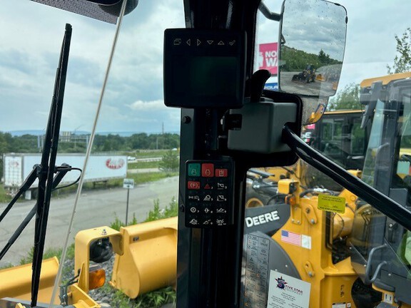 2023 John Deere 544 G