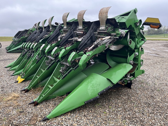  John Deere C12F