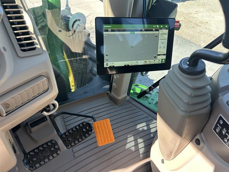 2024 John Deere 6155M Image 25