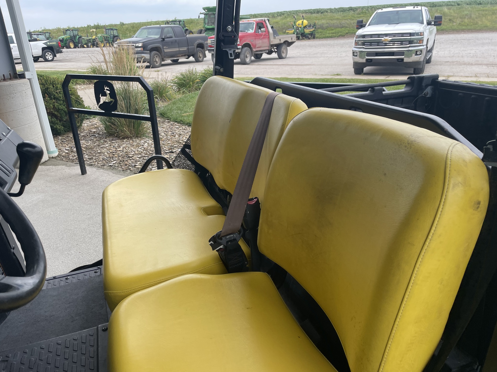 2020 John Deere XUV 835M Image 6