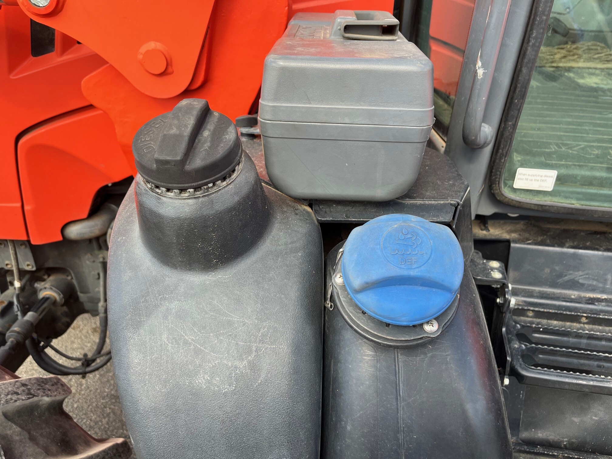 2021 Kubota M7-132 Image 6