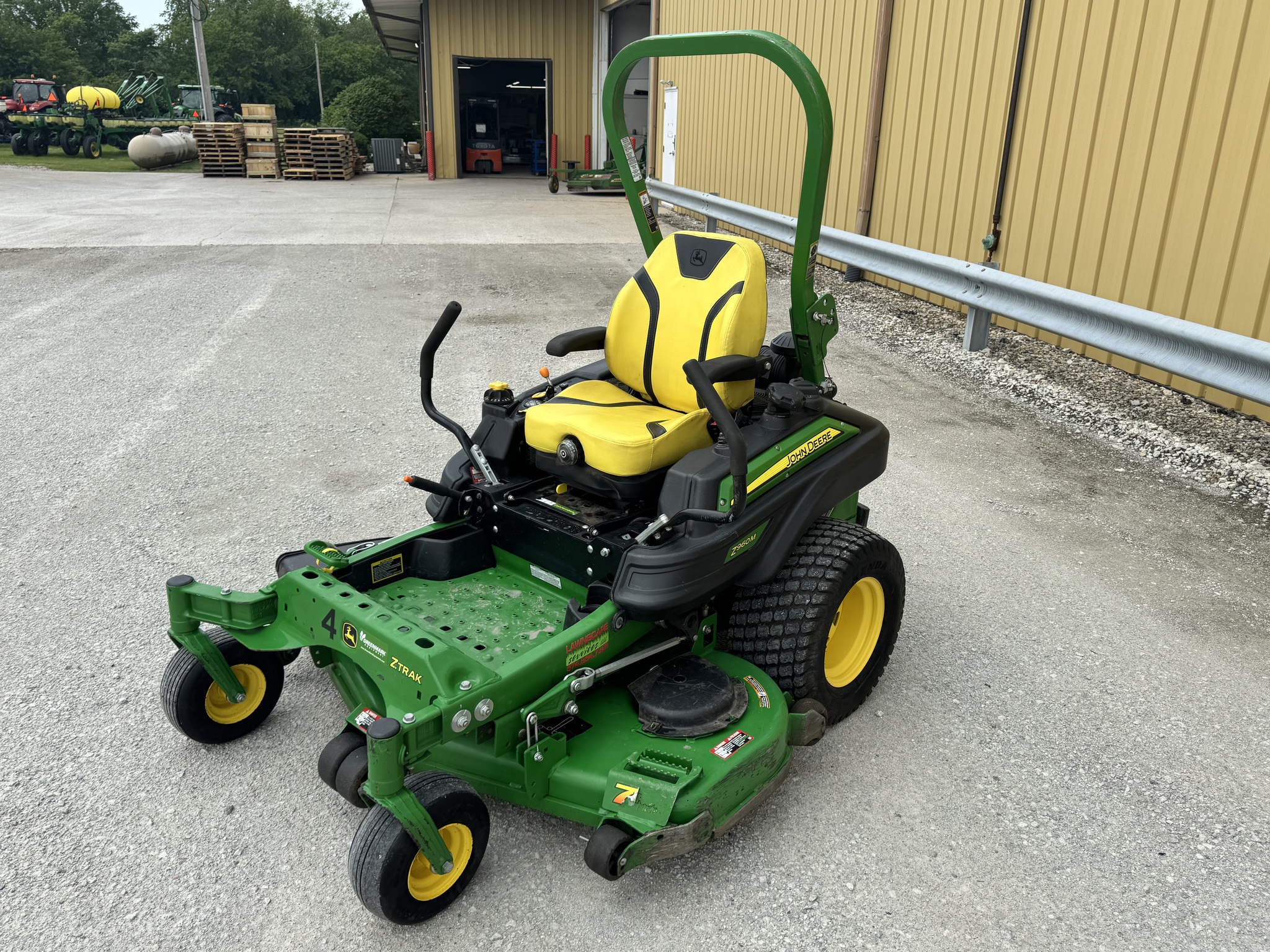 2021 John Deere Z960M Image 7
