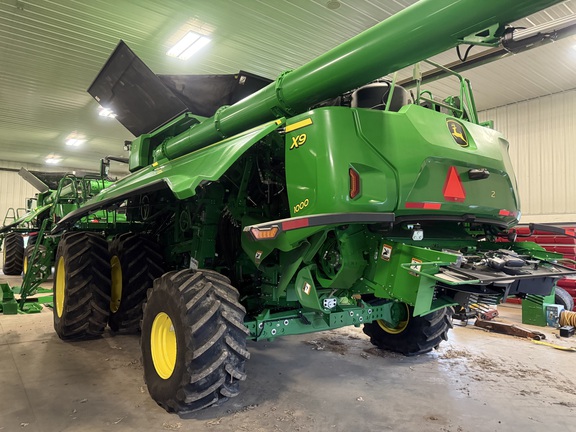 Photo of 2023 John Deere X9 1000