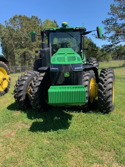 2023 John Deere 8R 370 Image 2