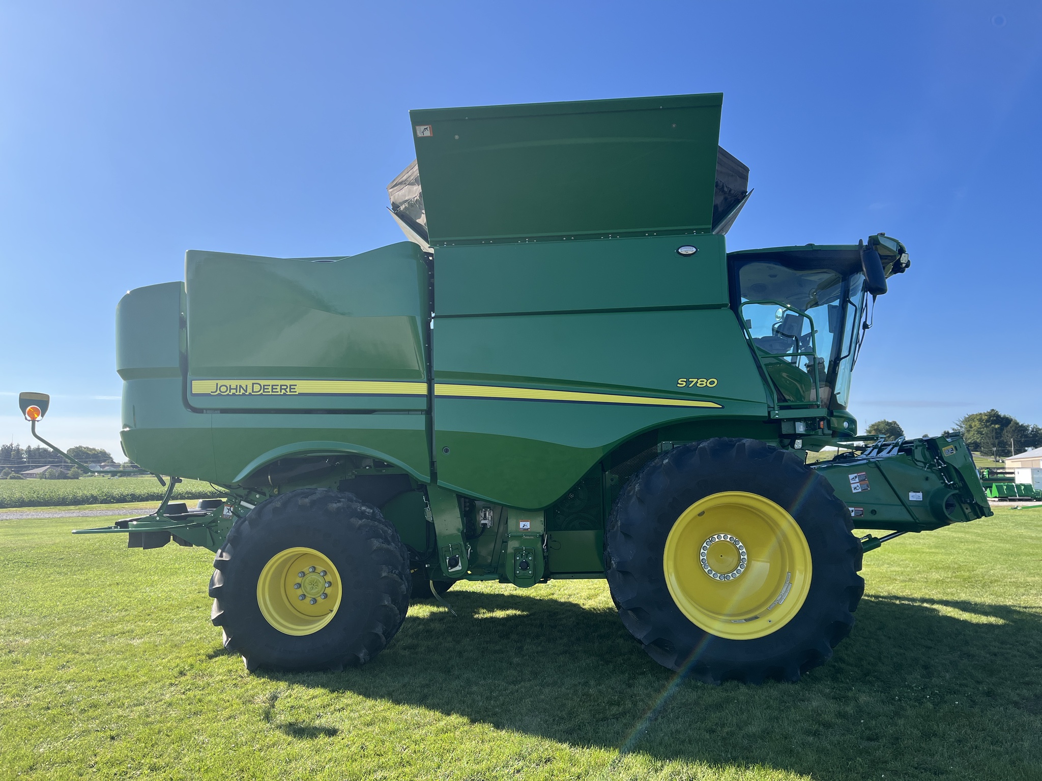  2023 John Deere S780 at Heritage Tractor in Geneseo, IL