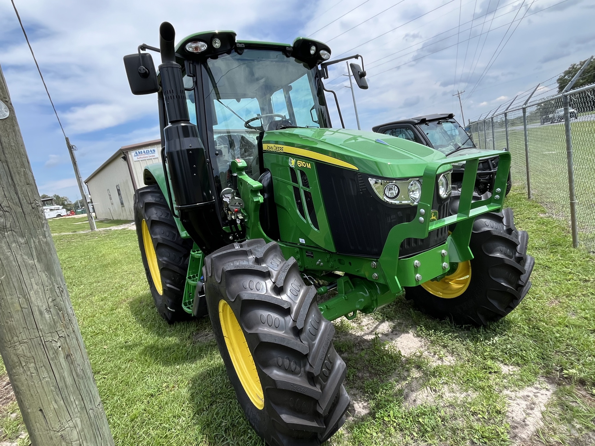 2025 John Deere 6110M Image 2