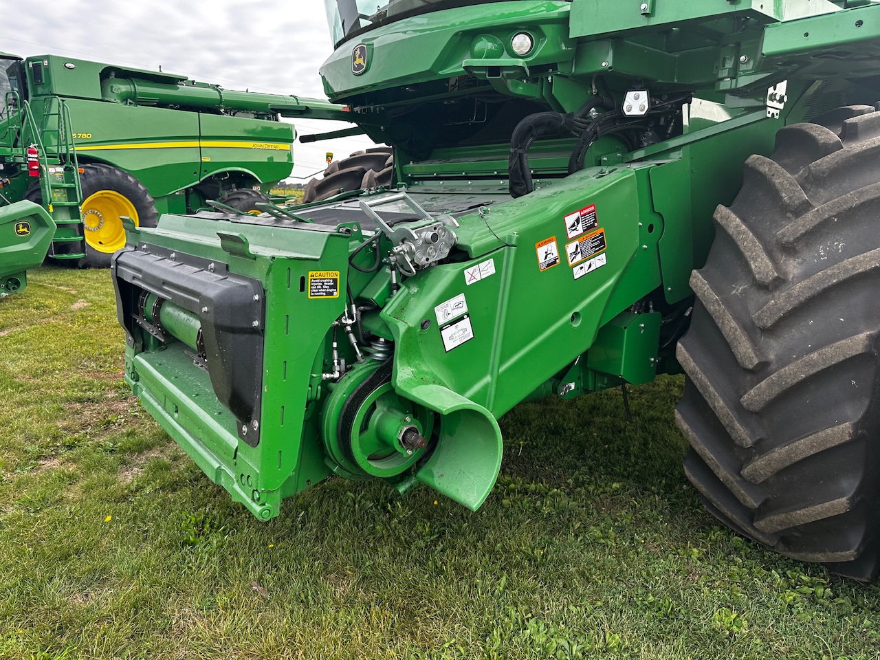  2023 John Deere S780 at Heritage Tractor in Aledo, IL