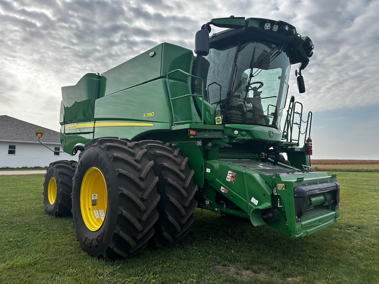  2023 John Deere S780 at Heritage Tractor in Aledo, IL