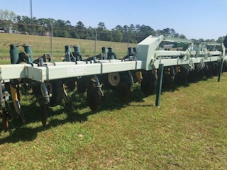 2020 KMC 6700 Image 2