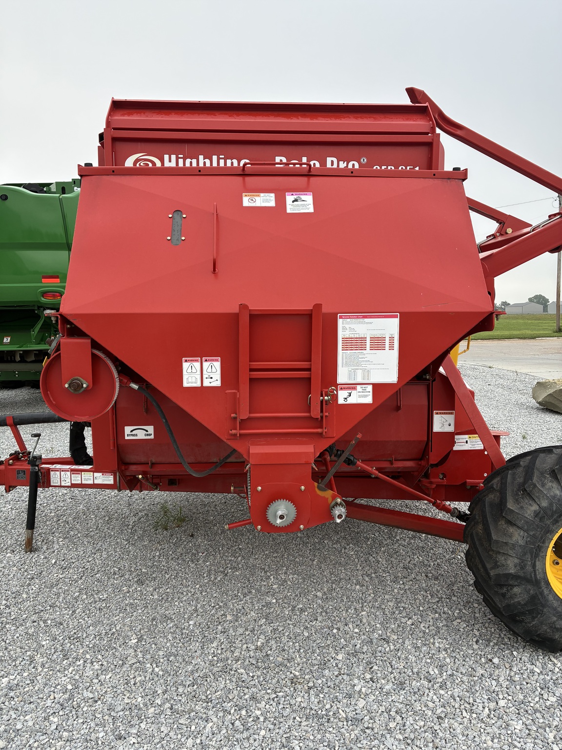 2019 Highline CFR651-400 Image 4