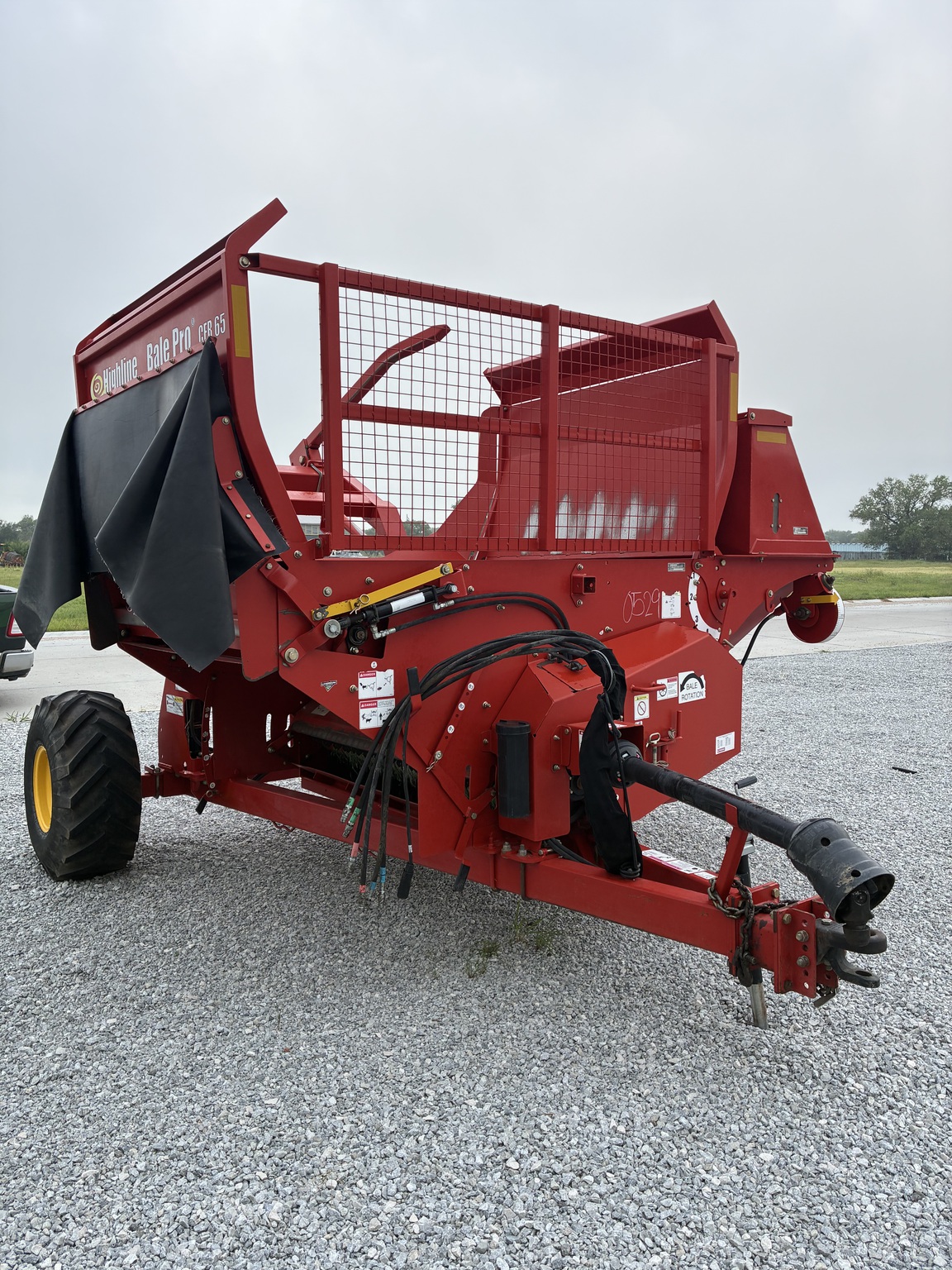 2019 Highline CFR651-400 Image 2