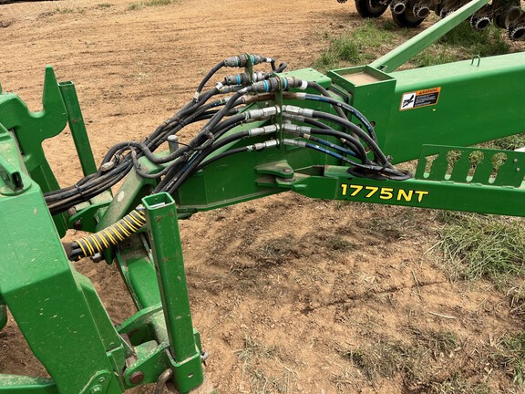 2014 John Deere 1775NT