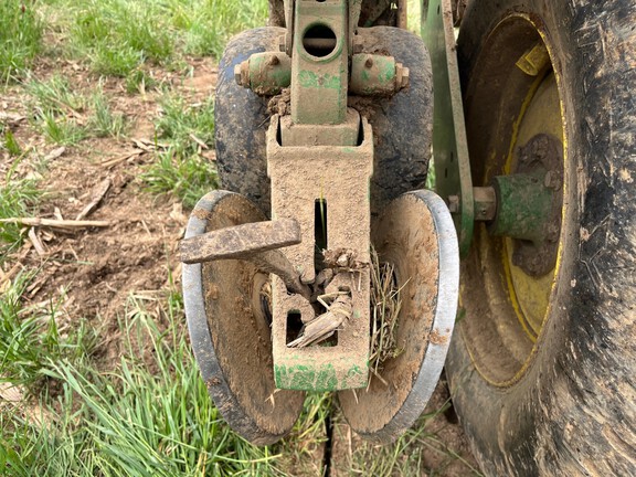 2014 John Deere 1775NT