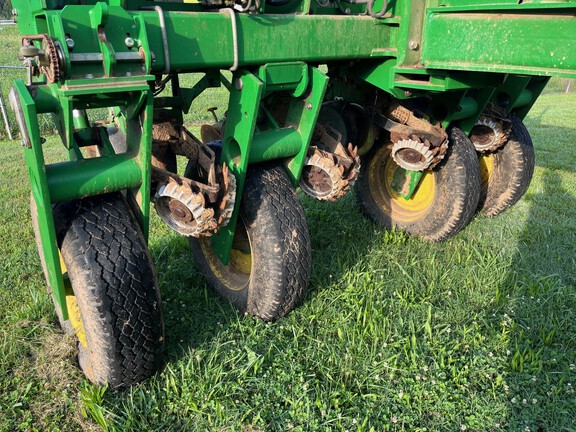 2014 John Deere 1775NT