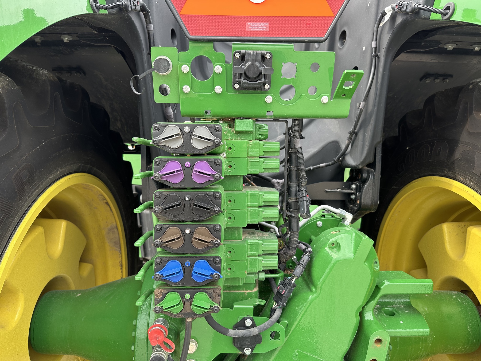  2023 John Deere 9R 540 at Heritage Tractor in Joplin, MO