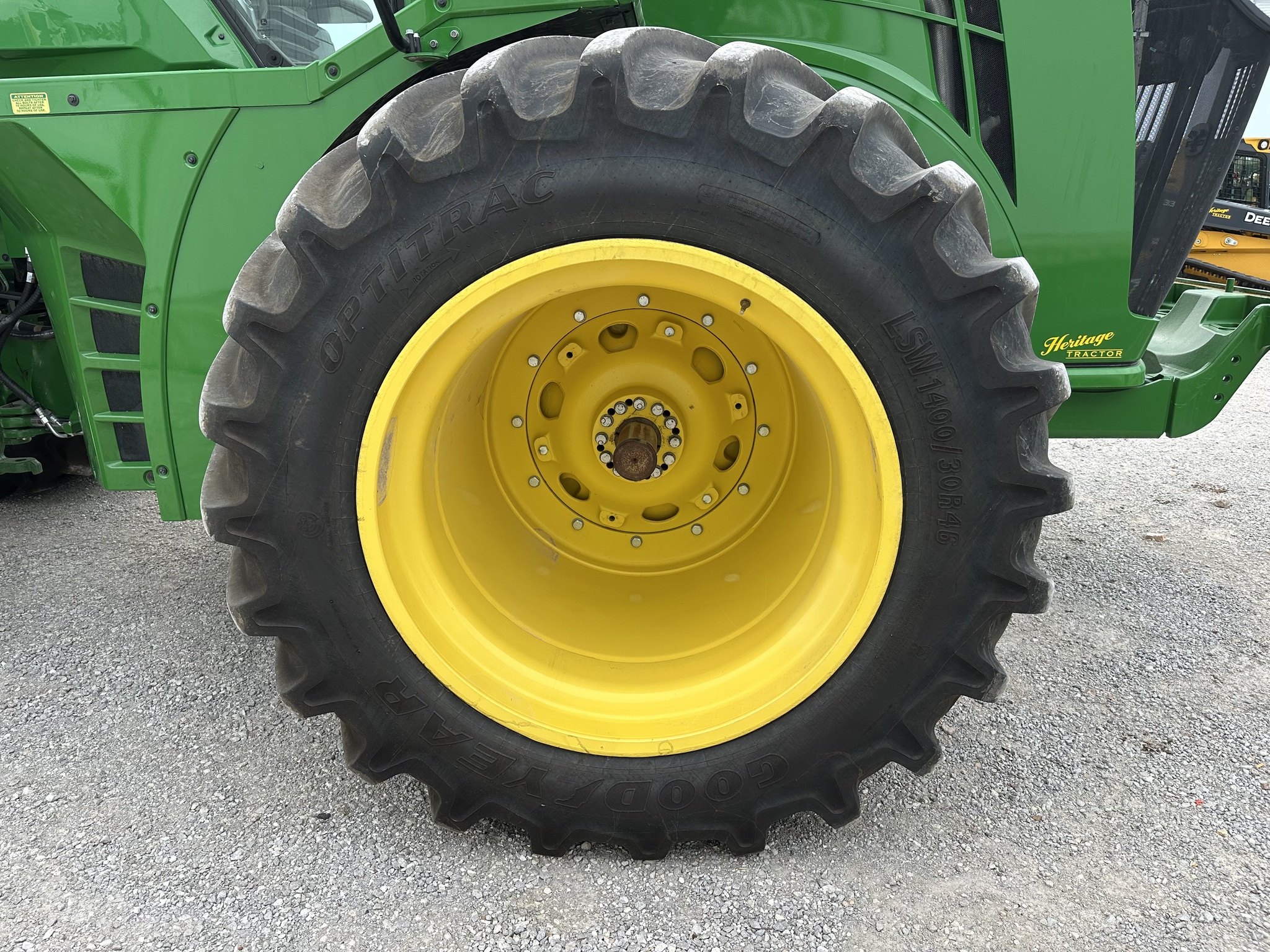  2023 John Deere 9R 540 at Heritage Tractor in Joplin, MO