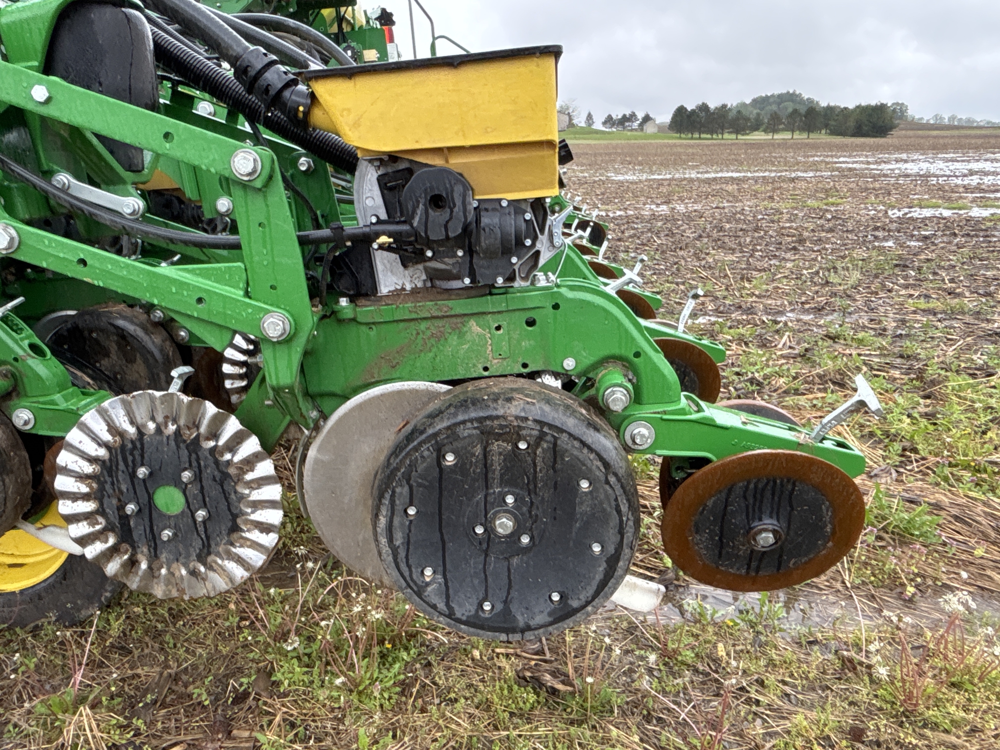 Used 2021 John Deere 1795 Planters: Drawn at Koenig Equipment in Anna, OH - PhotoXL6
