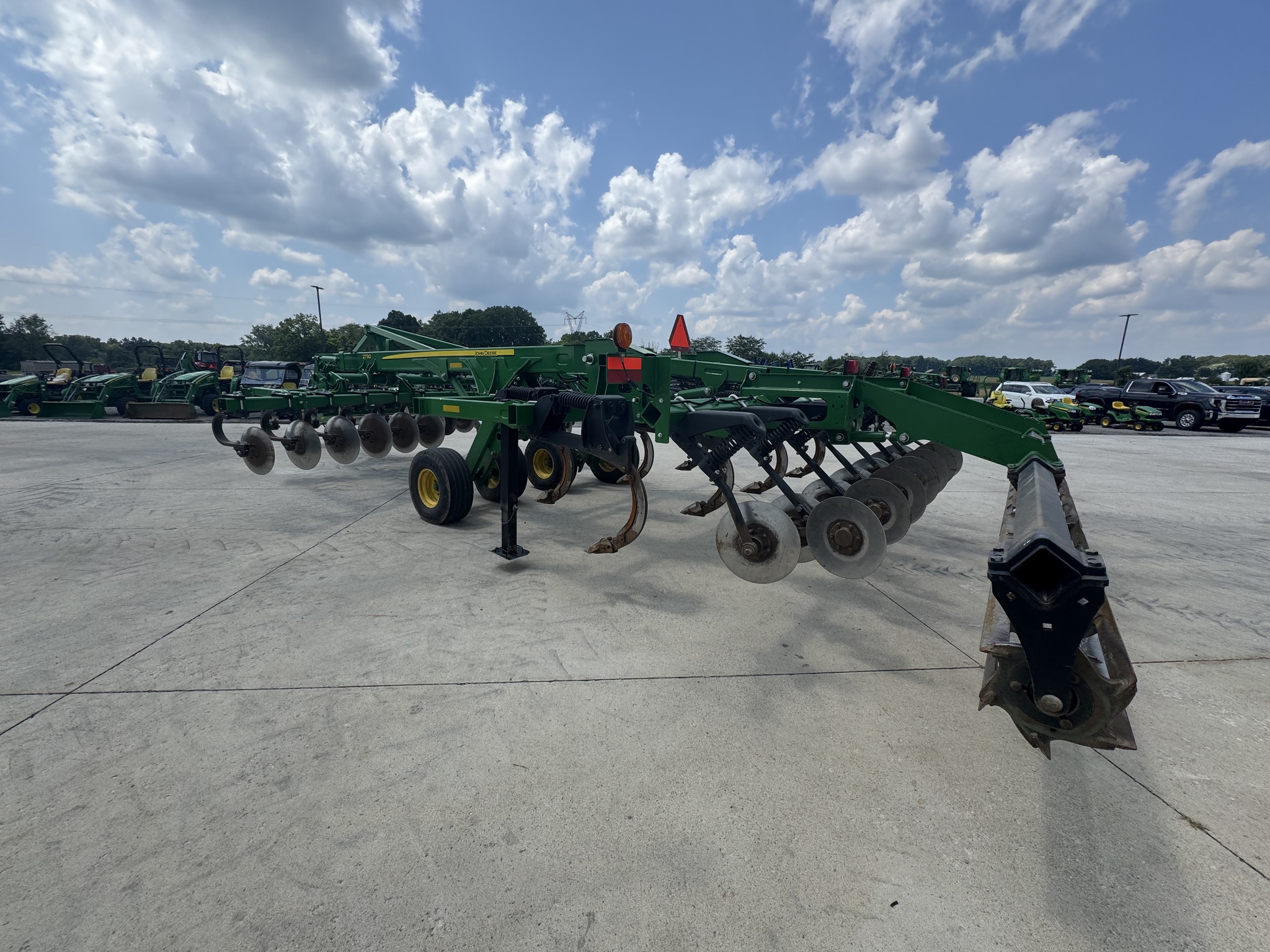 2017 John Deere 2730 Image 6