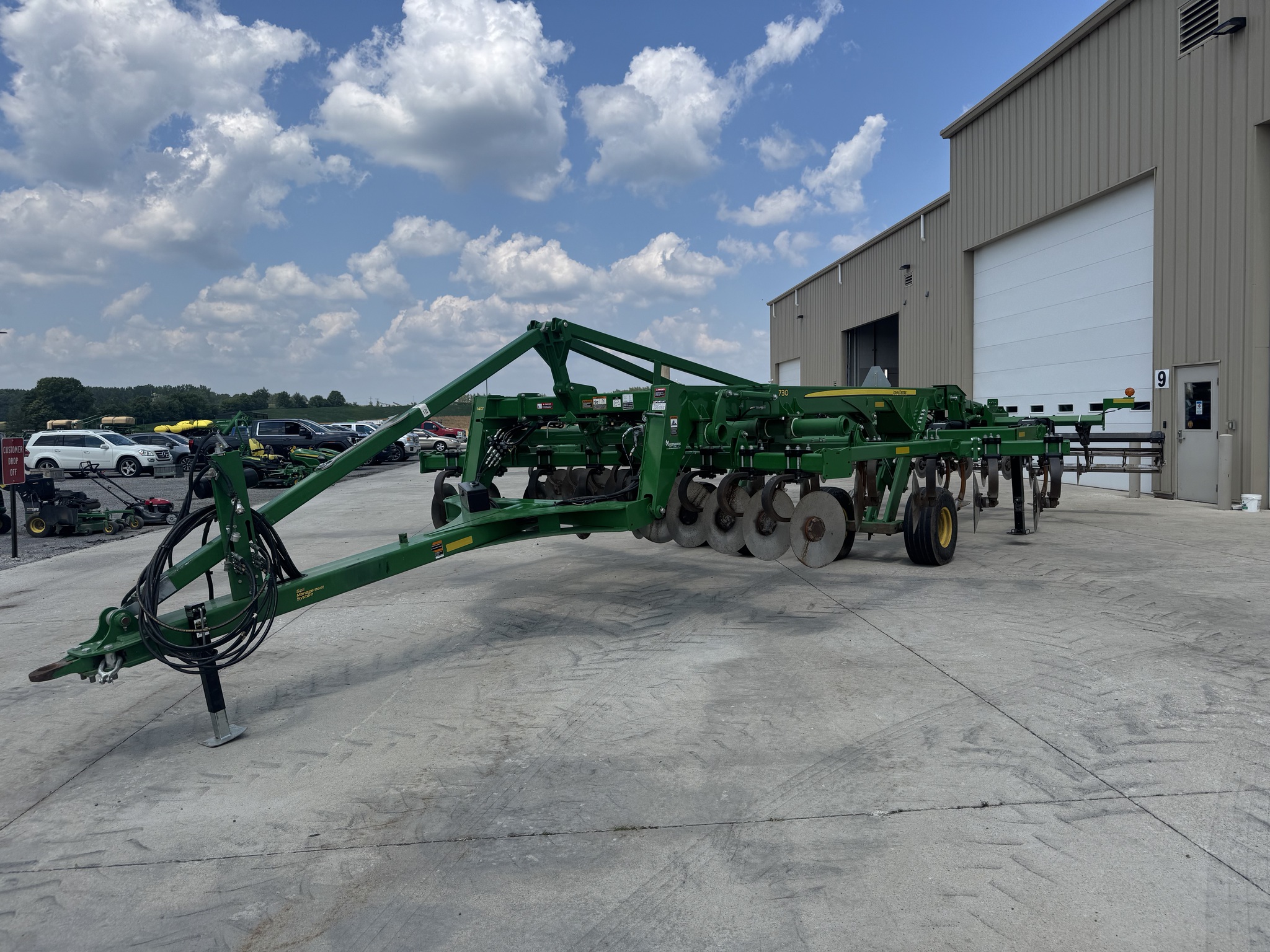 2017 John Deere 2730 Image 3