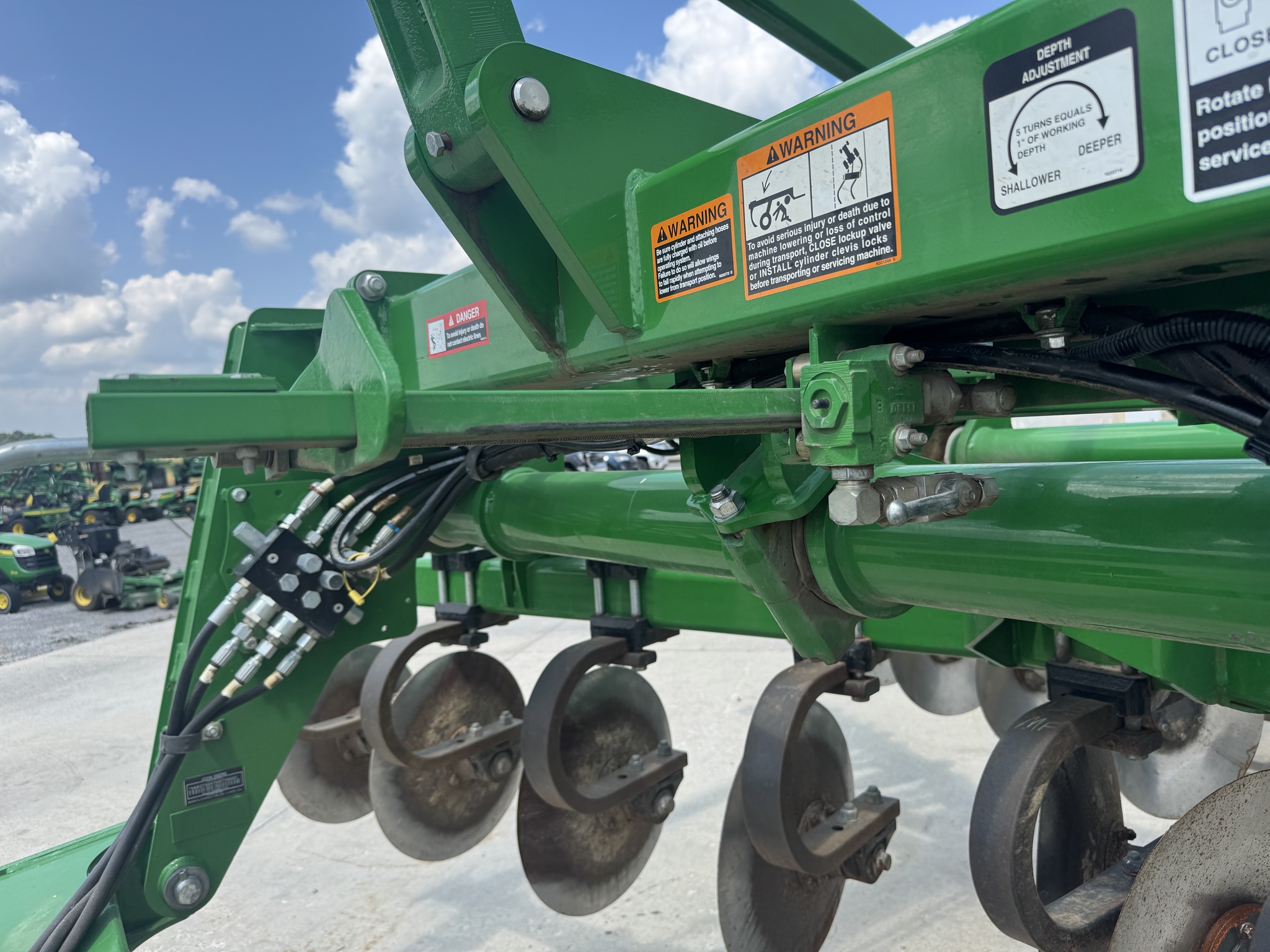 2017 John Deere 2730 Image 11