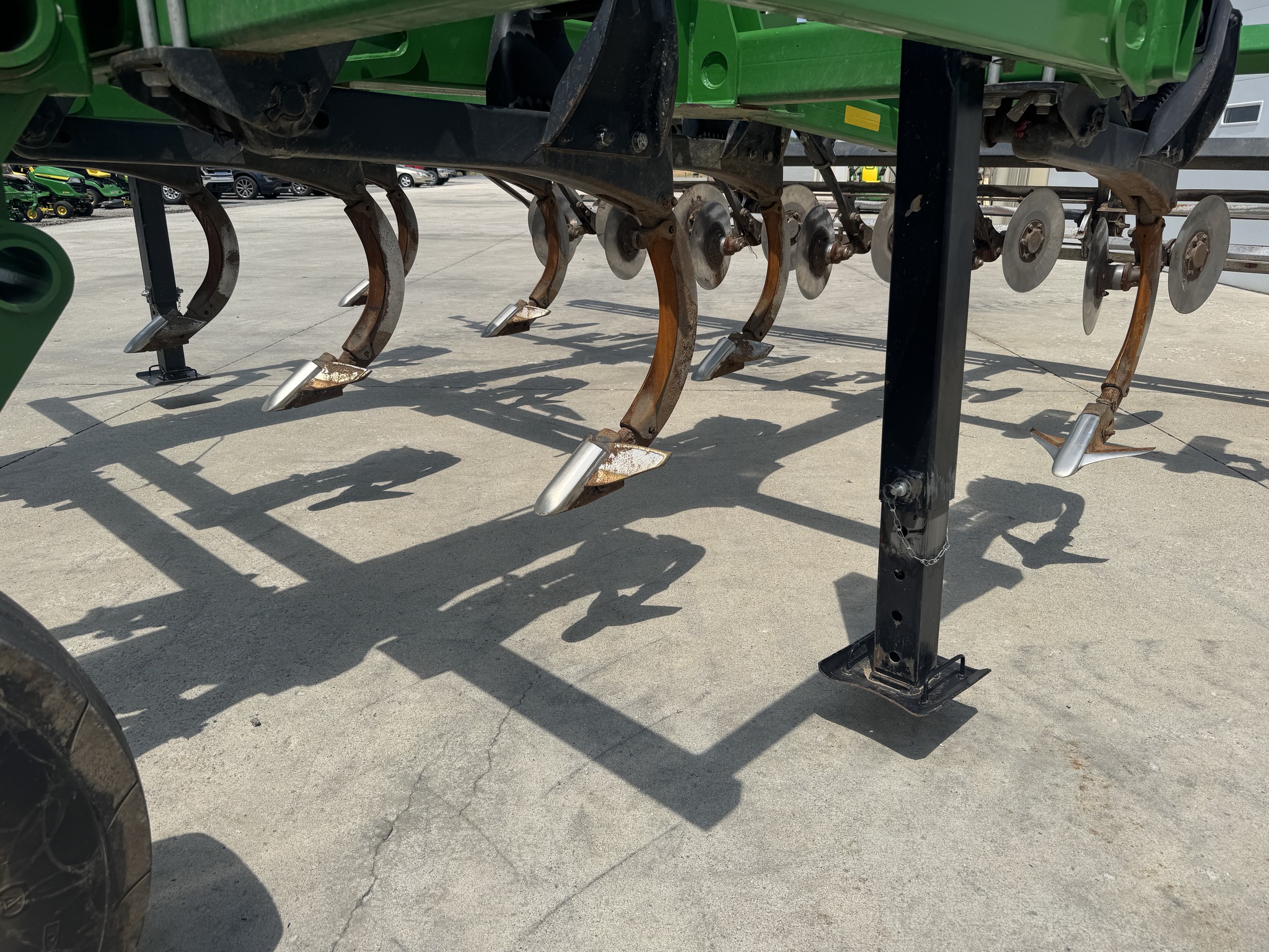 2017 John Deere 2730 Image 16