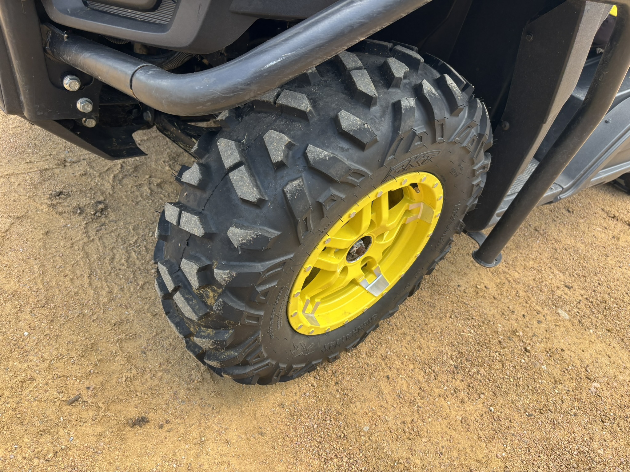 2022 John Deere XUV 835M Image 16