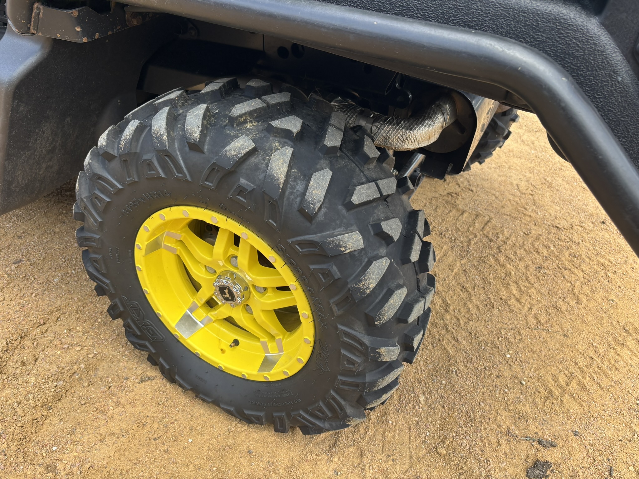 2022 John Deere XUV 835M Image 15