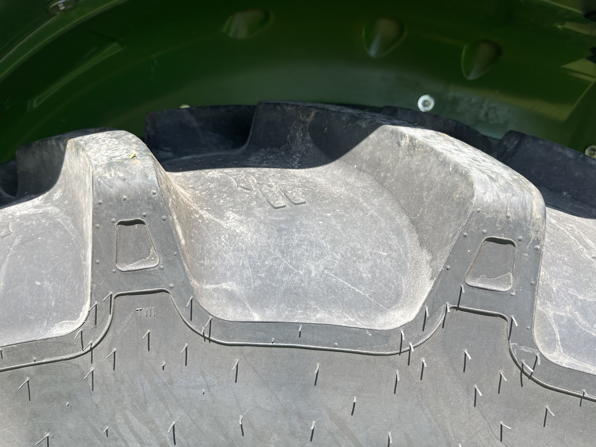 2022 John Deere 5125R Image 13