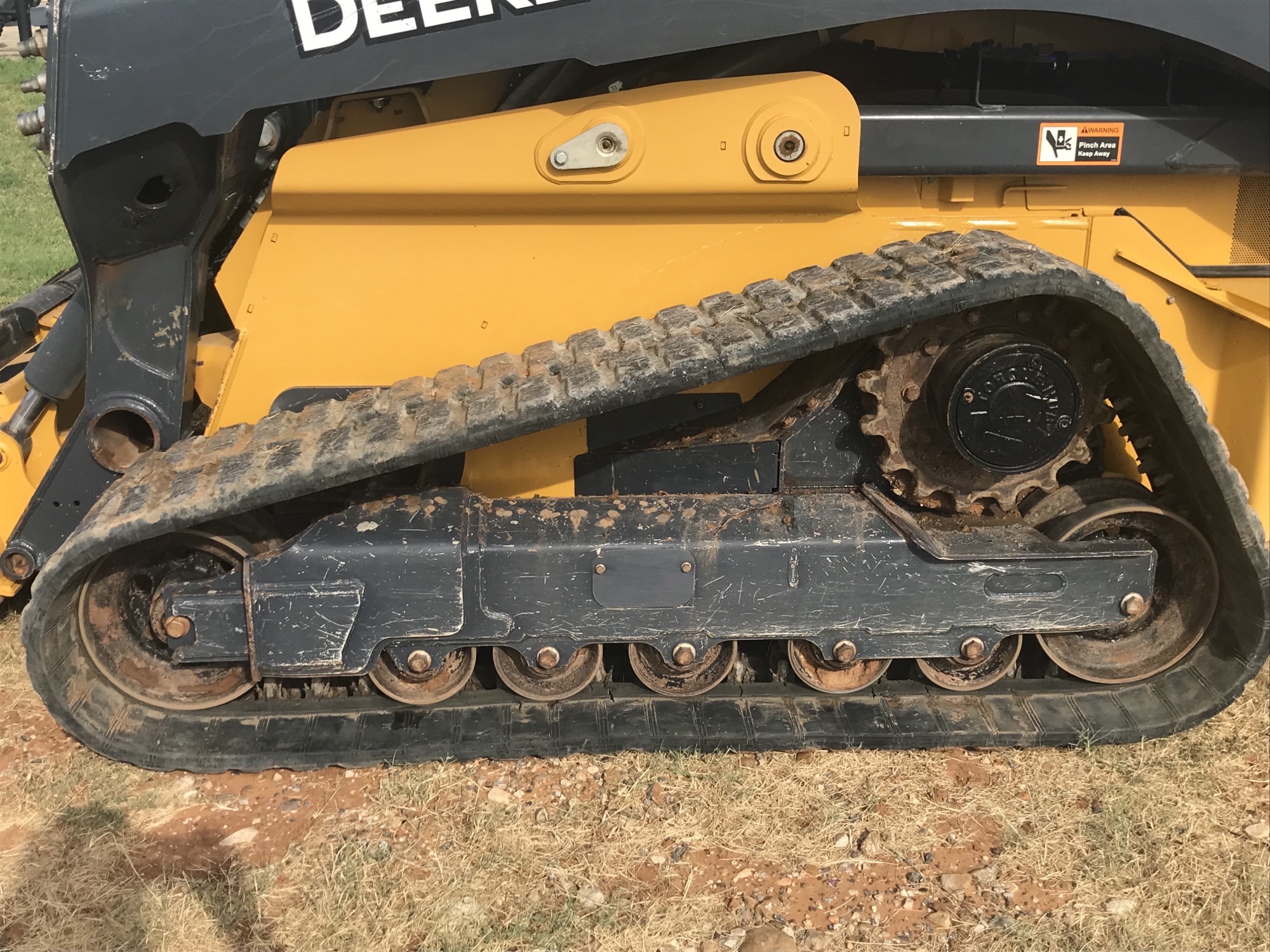 2019 John Deere 333G Image 9