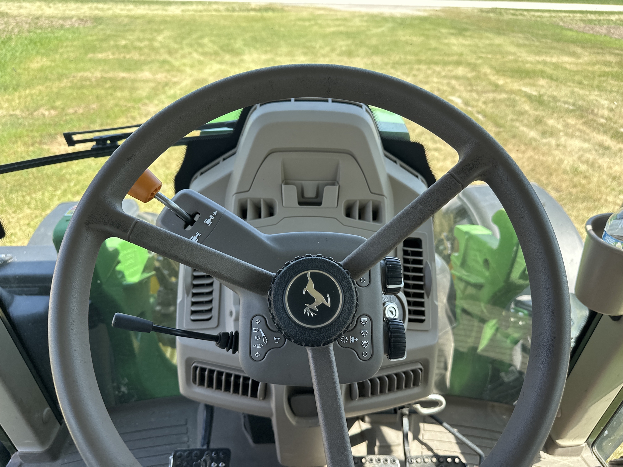 2023 John Deere 6120M Image 20