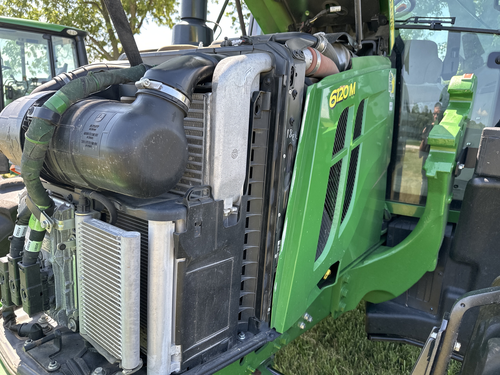 2023 John Deere 6120M Image 19
