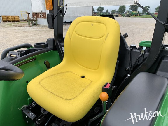 Photo of 2024 John Deere 3038E