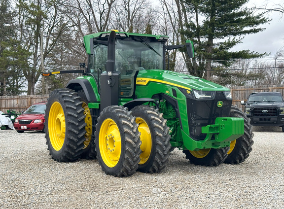 2025 John-Deere 8R 340