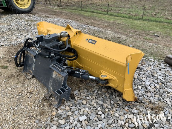 Photo of 2023 John Deere 333G