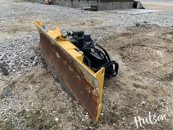 Photo of 2023 John Deere 333G