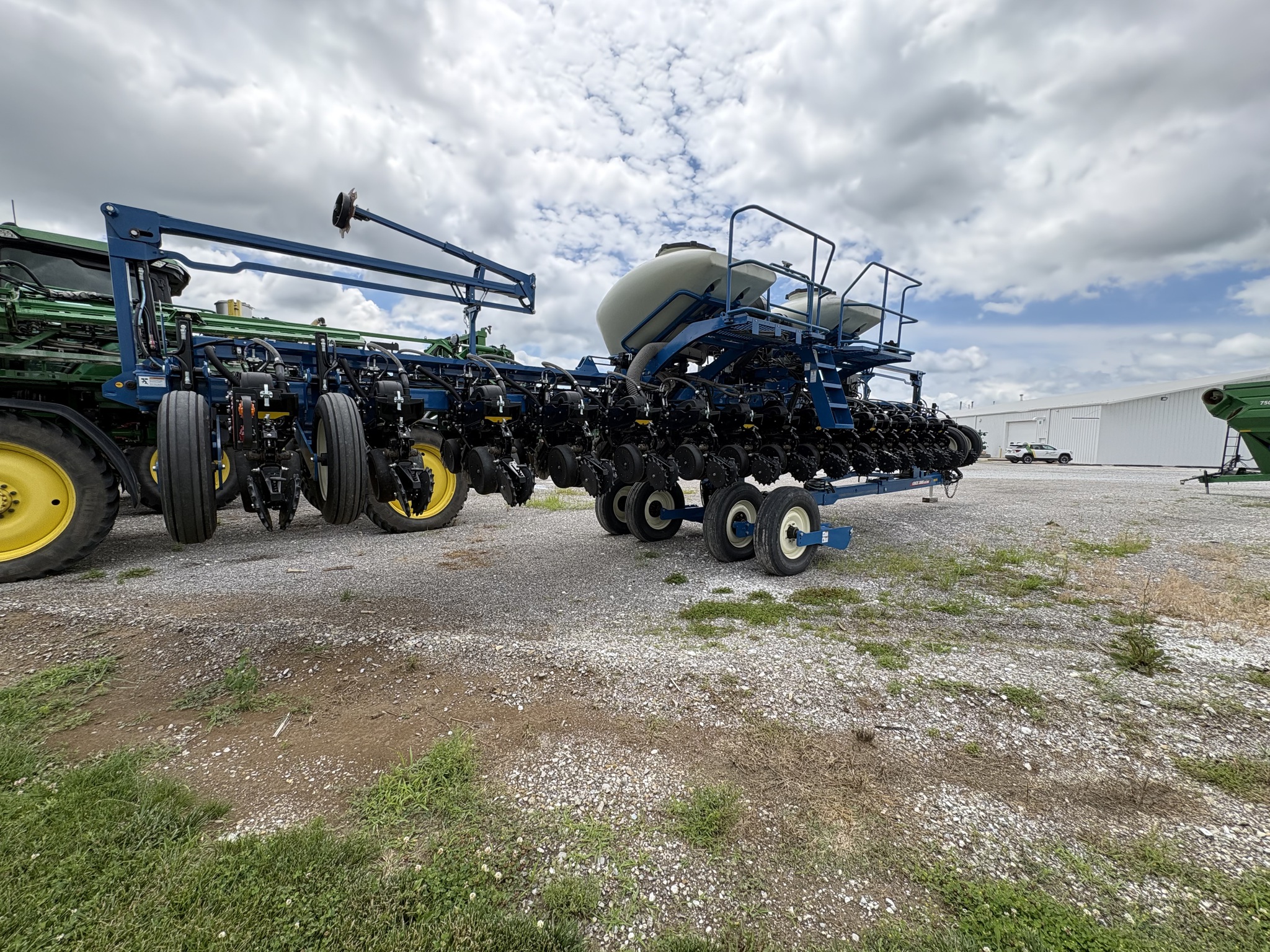 Used Kinze 3665 668279 for Sale | Heritage Tractor
