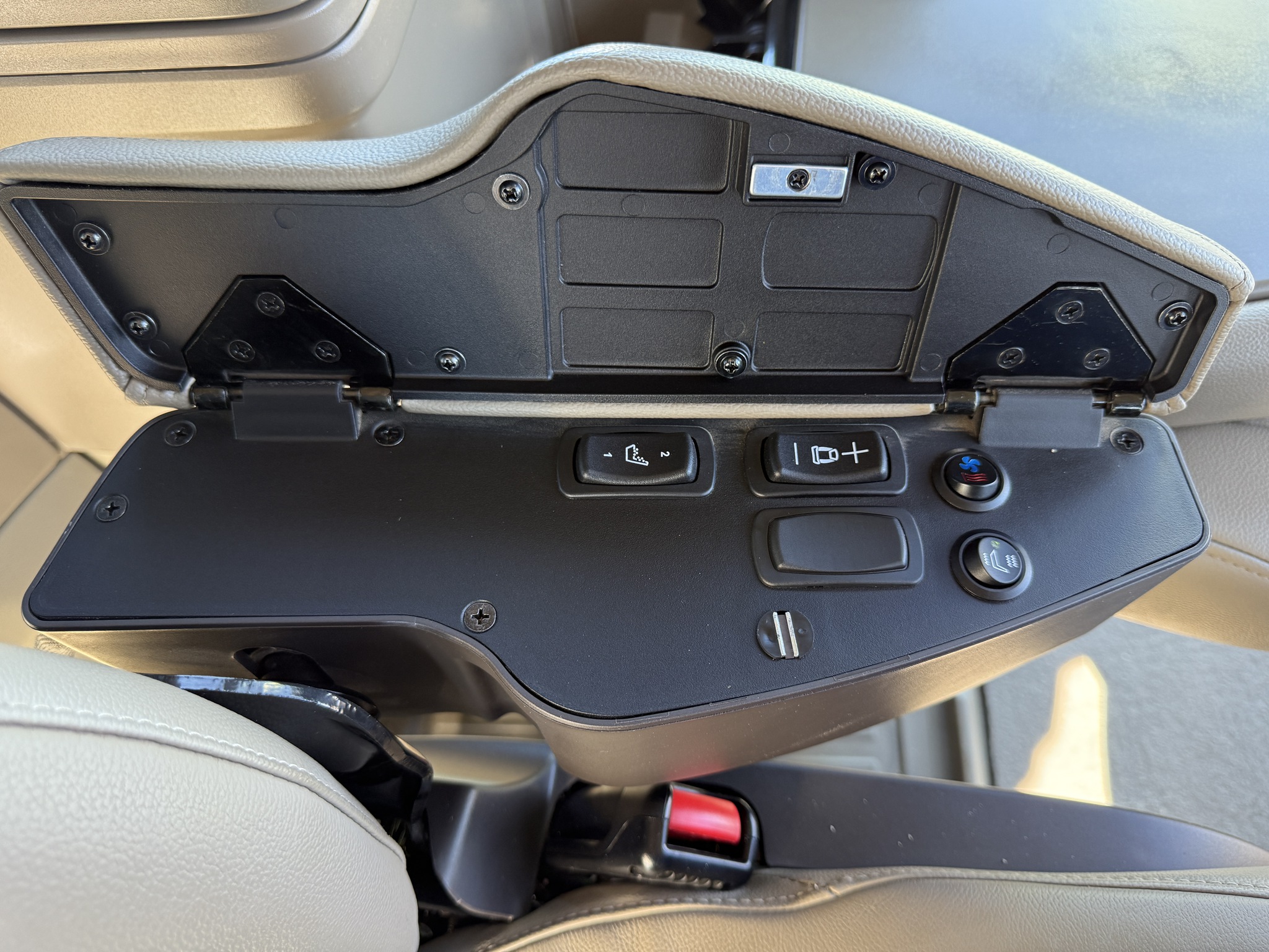 2024 John Deere 9RX 590 Image 15