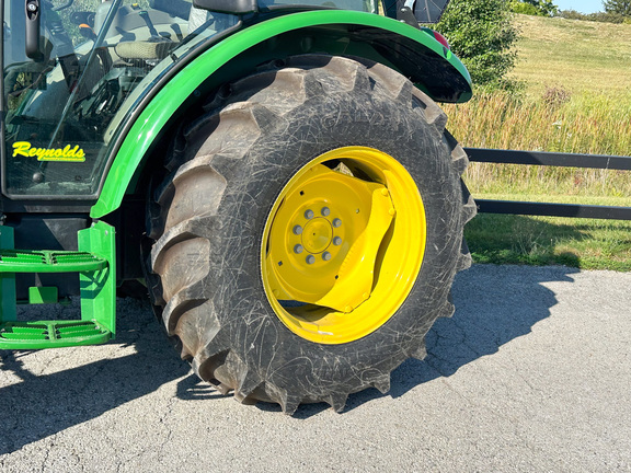 2024 John-Deere 5075E