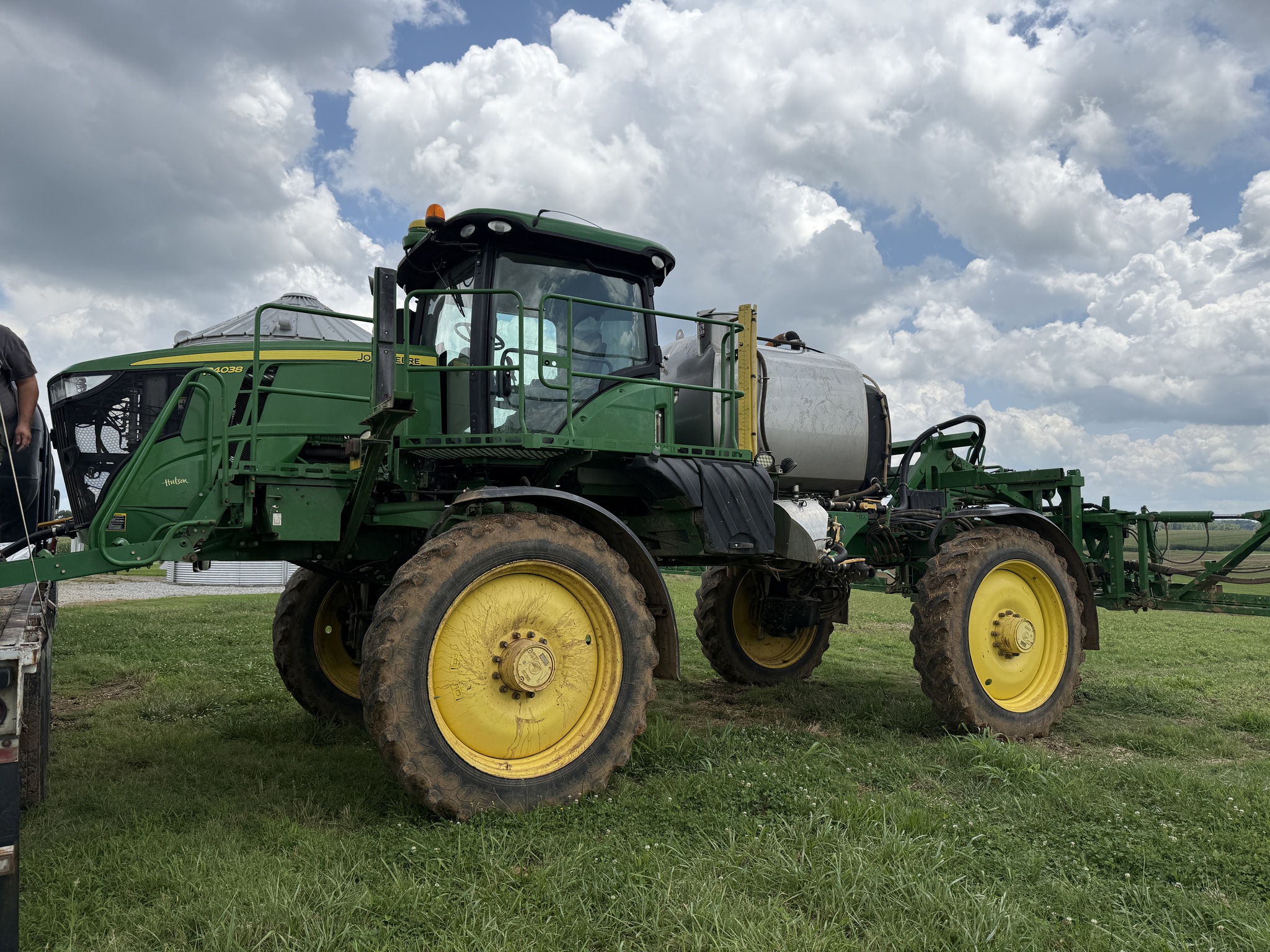 2017 John Deere R4038