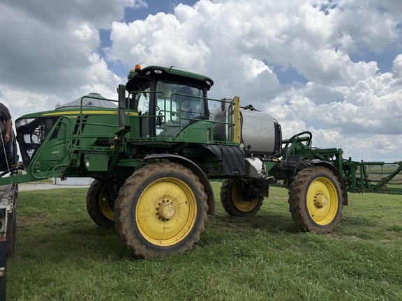 Photo of 2017 John Deere R4038
