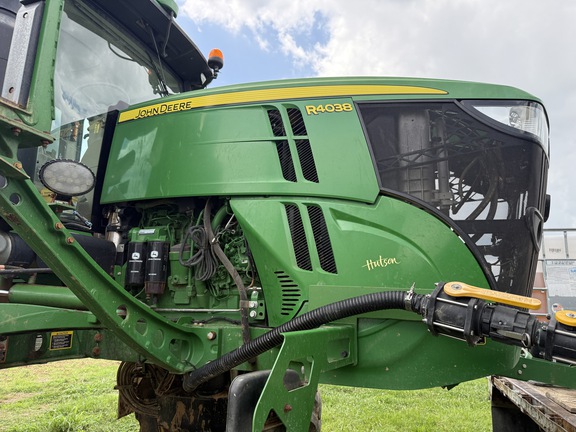 Photo of 2017 John Deere R4038