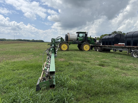 Photo of 2017 John Deere R4038