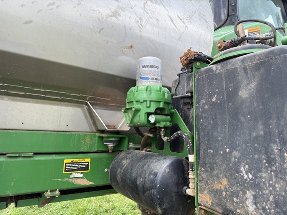 Photo of 2017 John Deere R4038