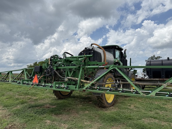 Photo of 2017 John Deere R4038