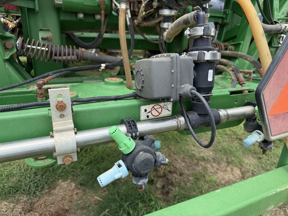 Photo of 2017 John Deere R4038