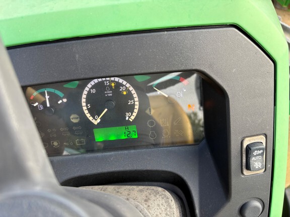 2021 John Deere 5065E Photo 3