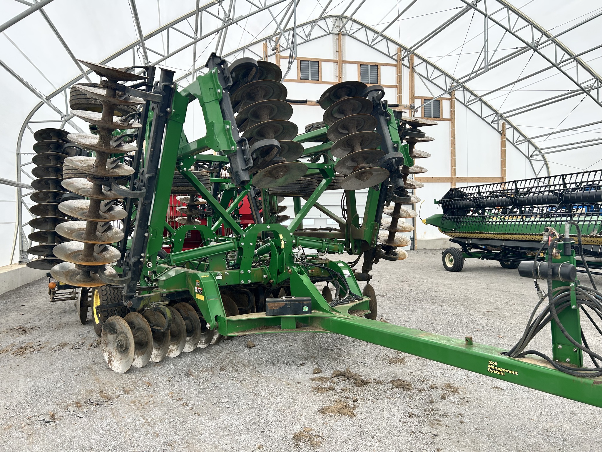 2018 John Deere 2633 Image 2