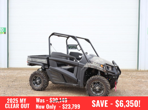  John Deere XUV 590M